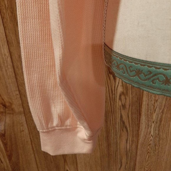 Double Zero Peach Cropped Waffle Long-Sleeve Top (Large) - Picture 3 of 7
